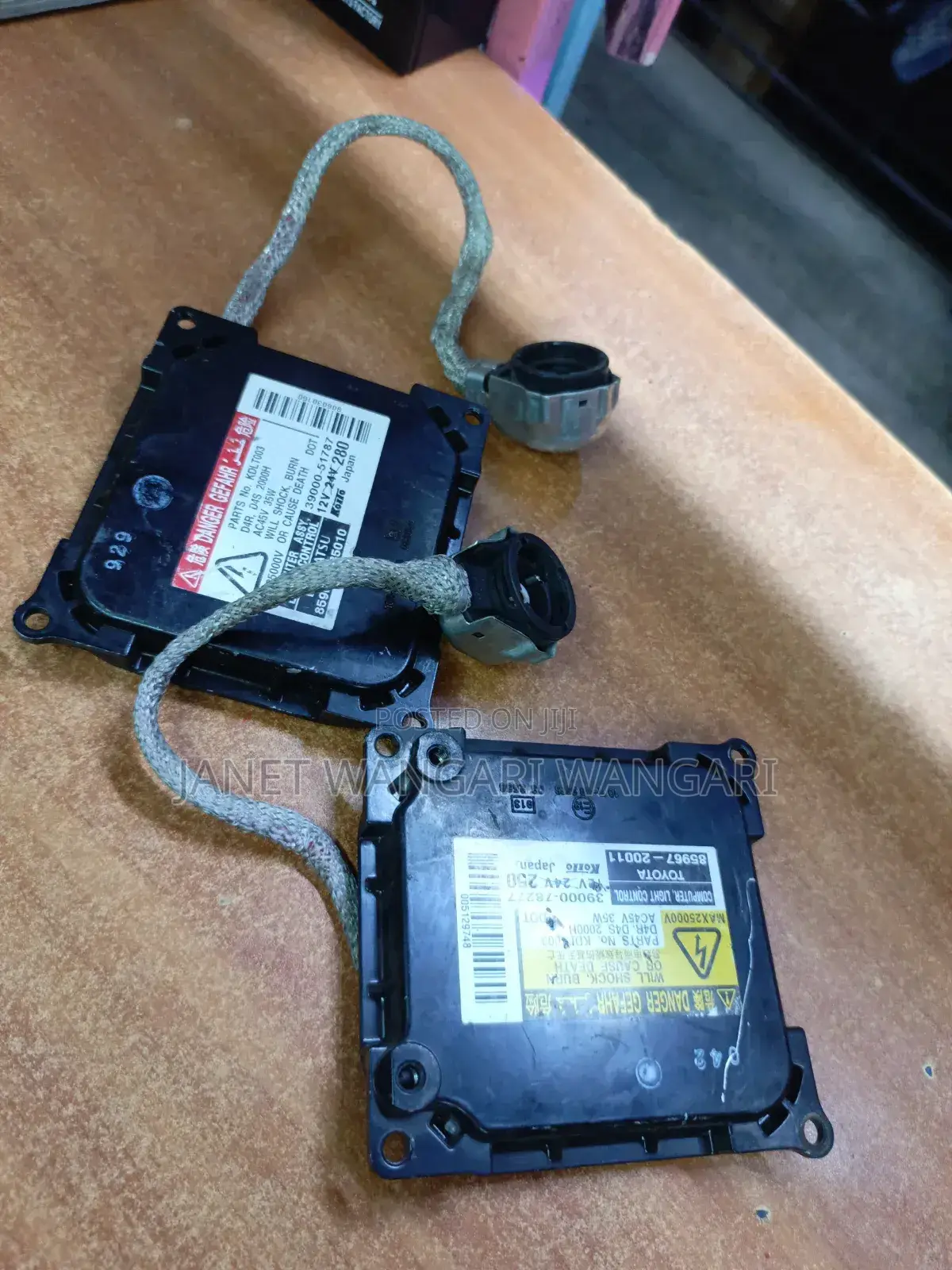D4r/D4s Headlight Computers