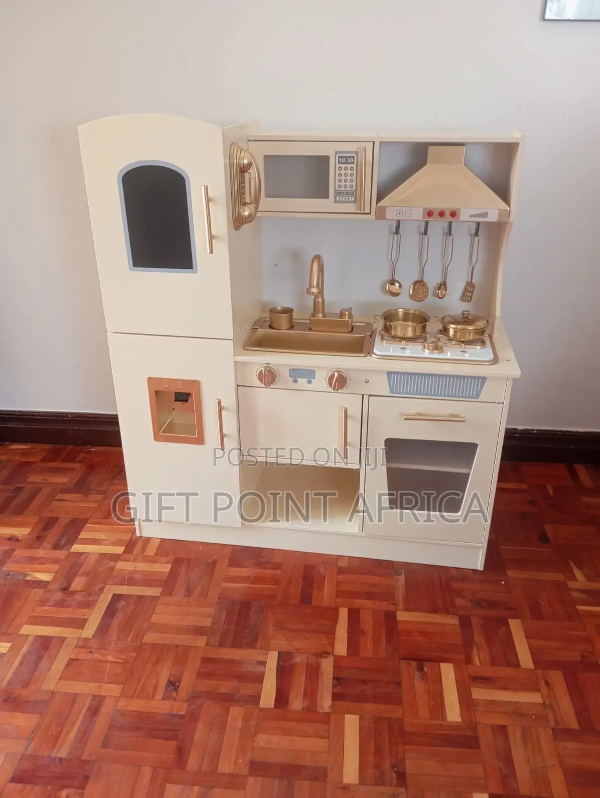 Kitchen Wooden Toy for Kids With Microwave Play Sink Playset