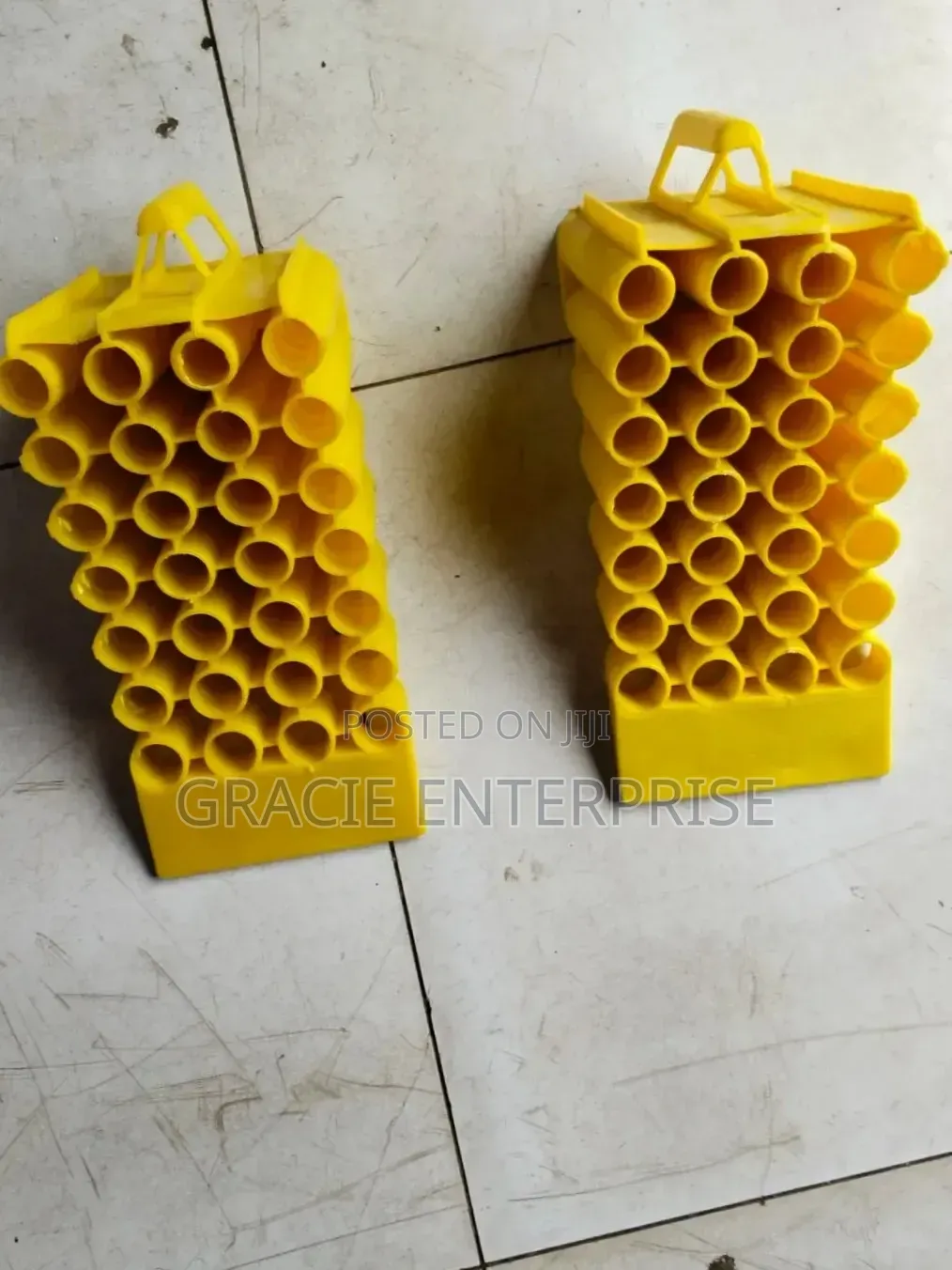 Durable Plastic Wheel Chocks, Car Stoppers