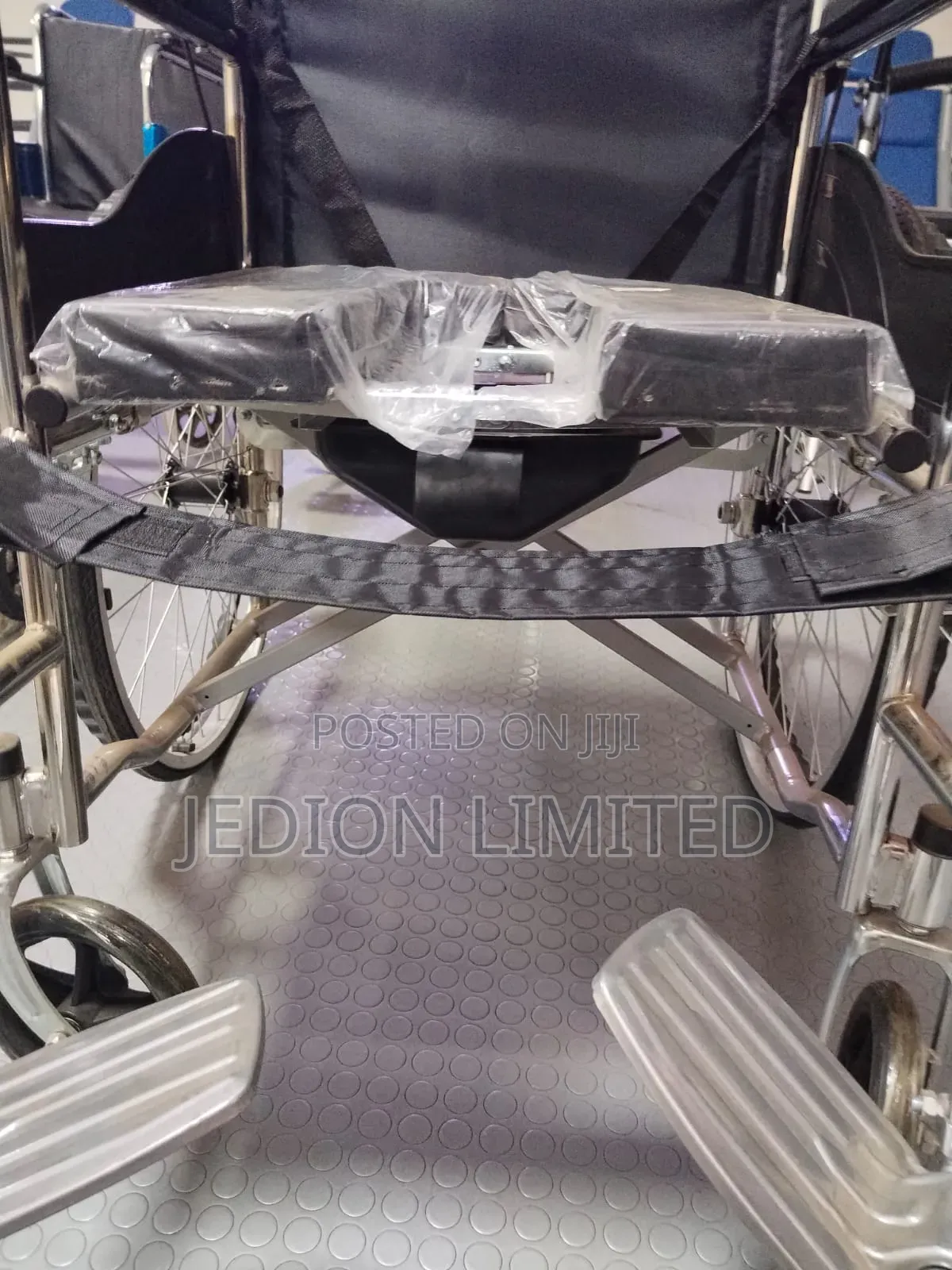 Commode Wheelchair