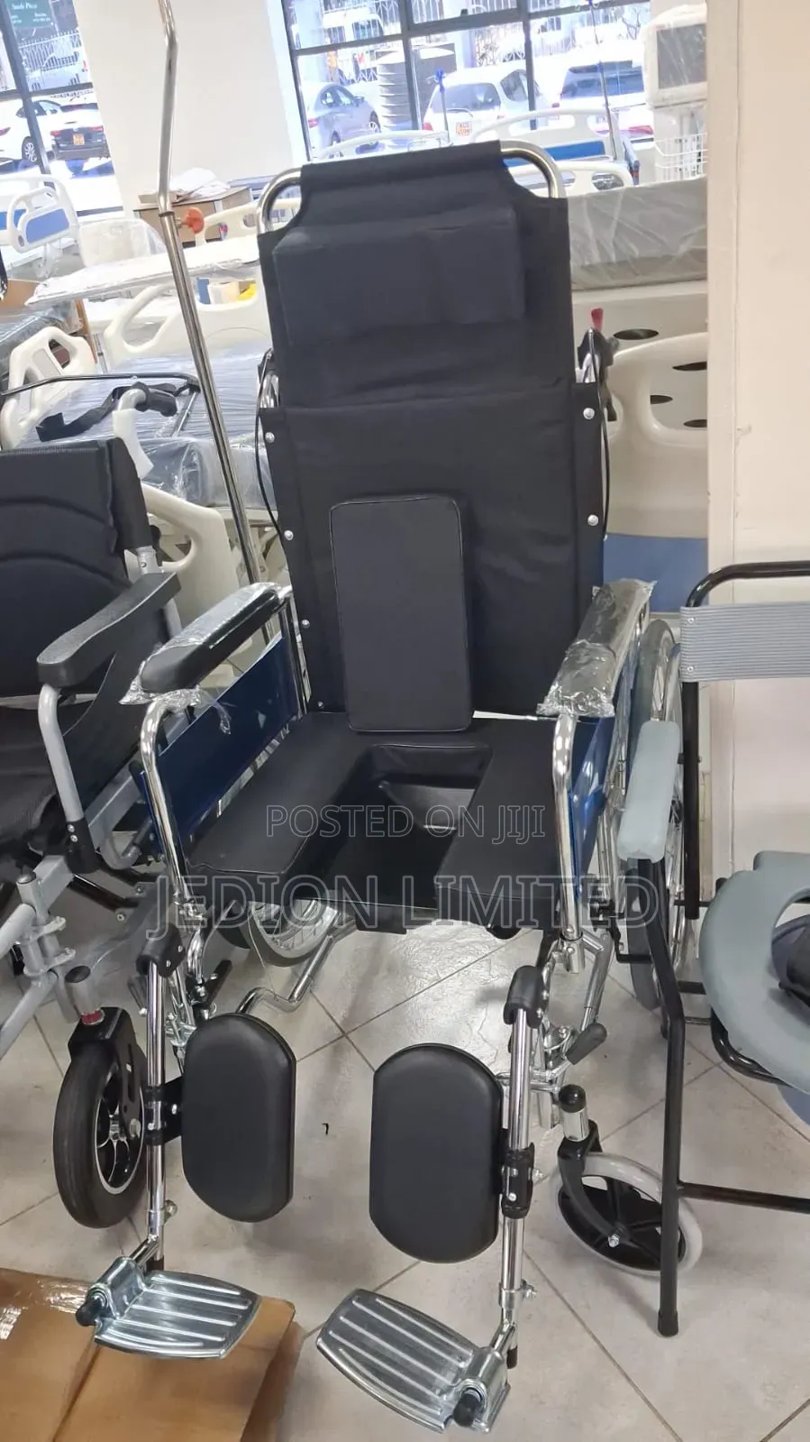 Reclining Wheelchair With Commode