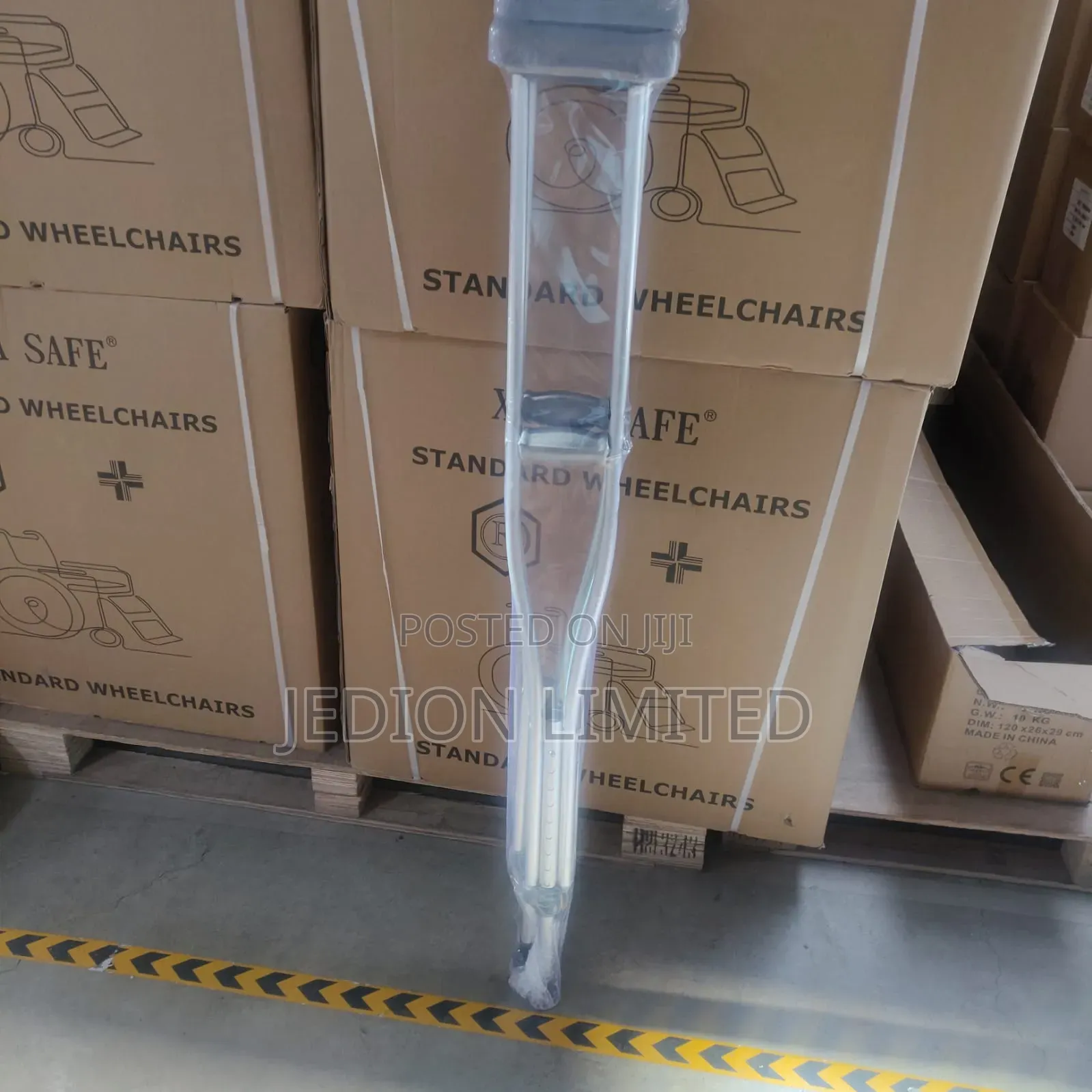 Clutches Underarm (Axillary Crutches)