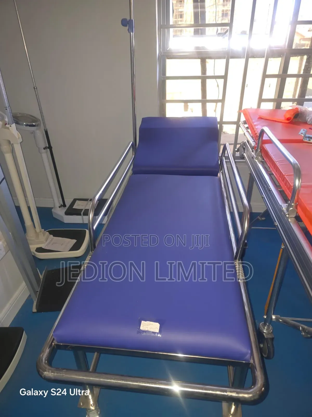 Patient Stretcher Adjustable