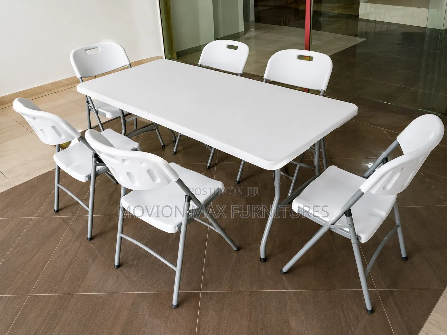 Foldable Compactvault Table