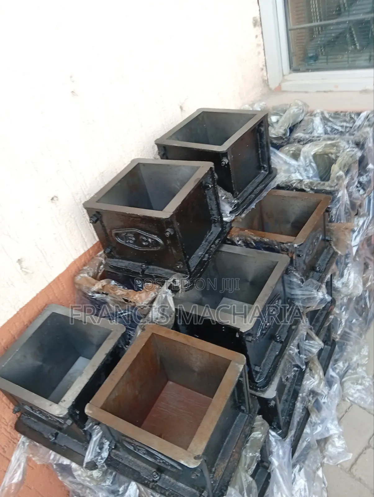 Imported Cube Moulds Cast Iron