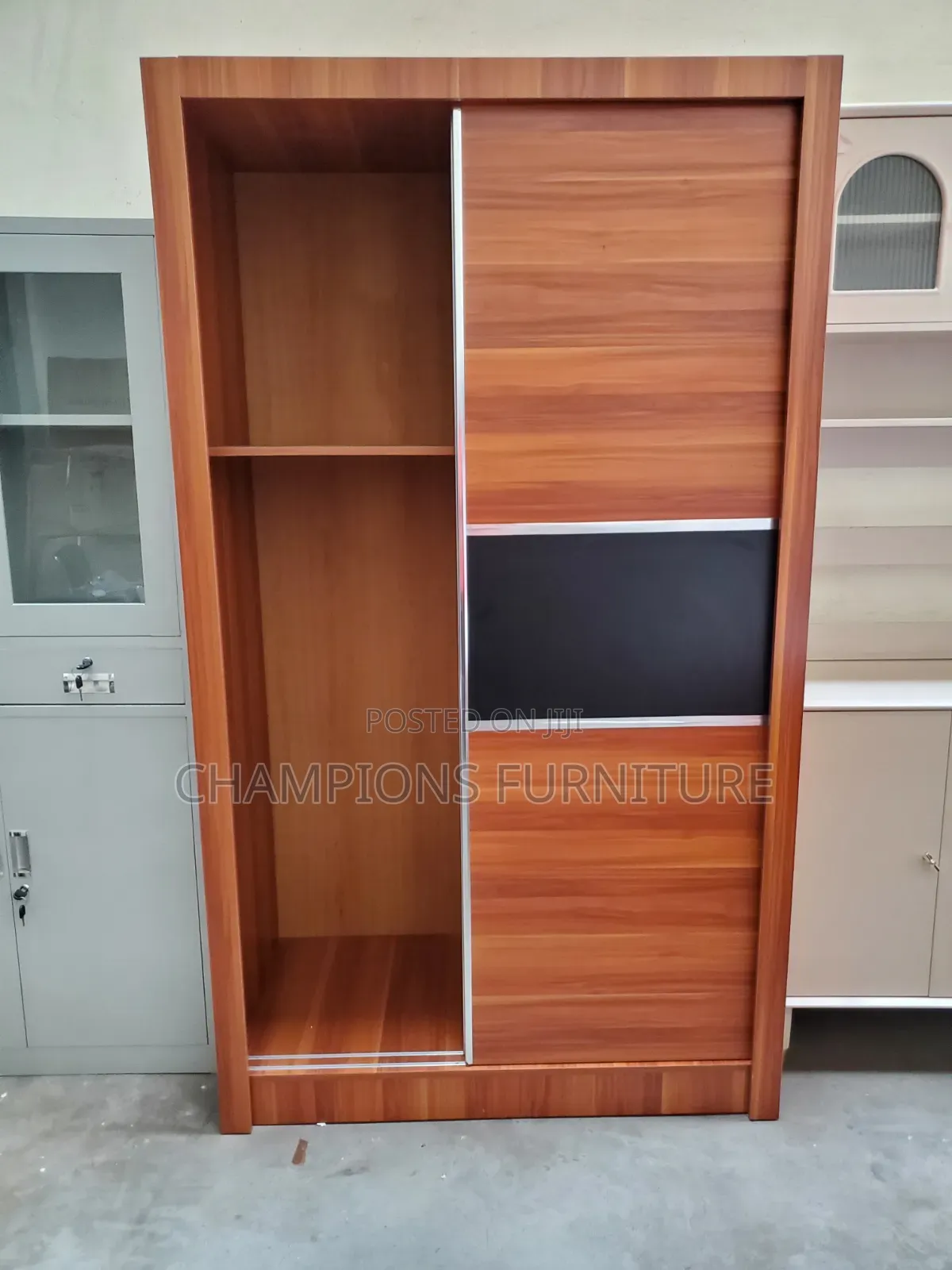 2-Door Sliding Cabinet/Wardrobe