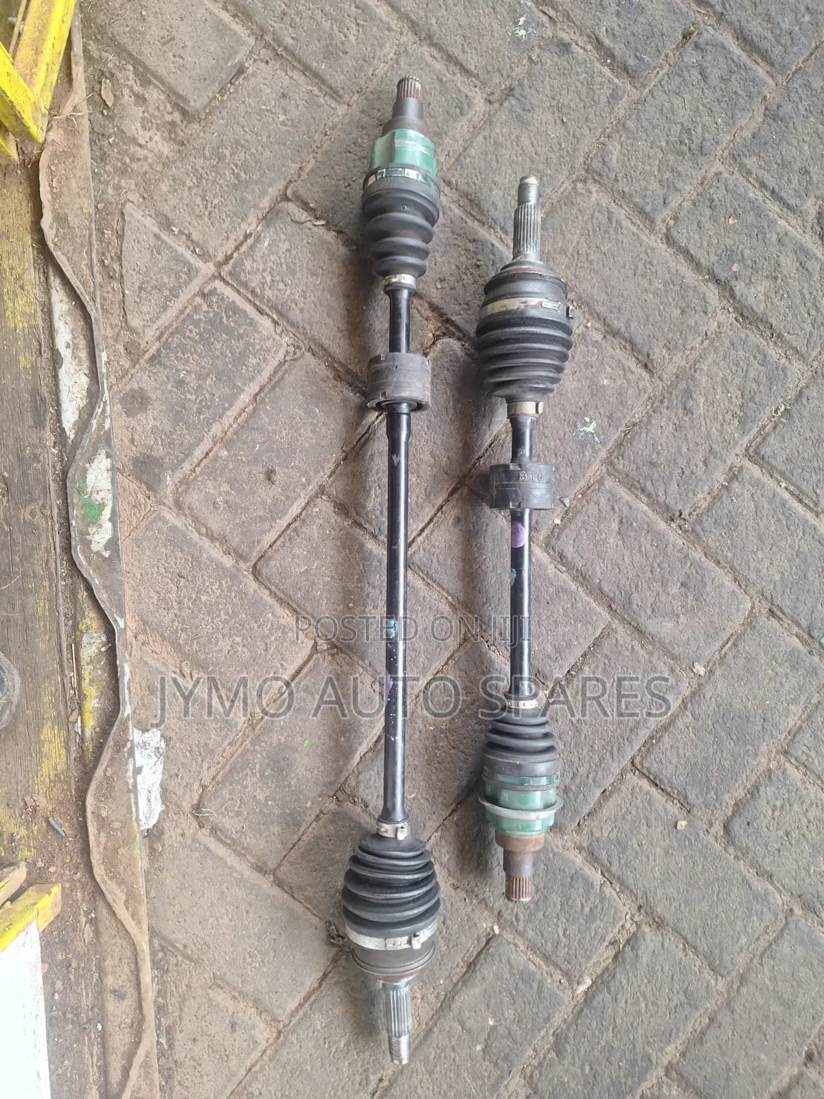 Nissan Note Drive Shaft E12
