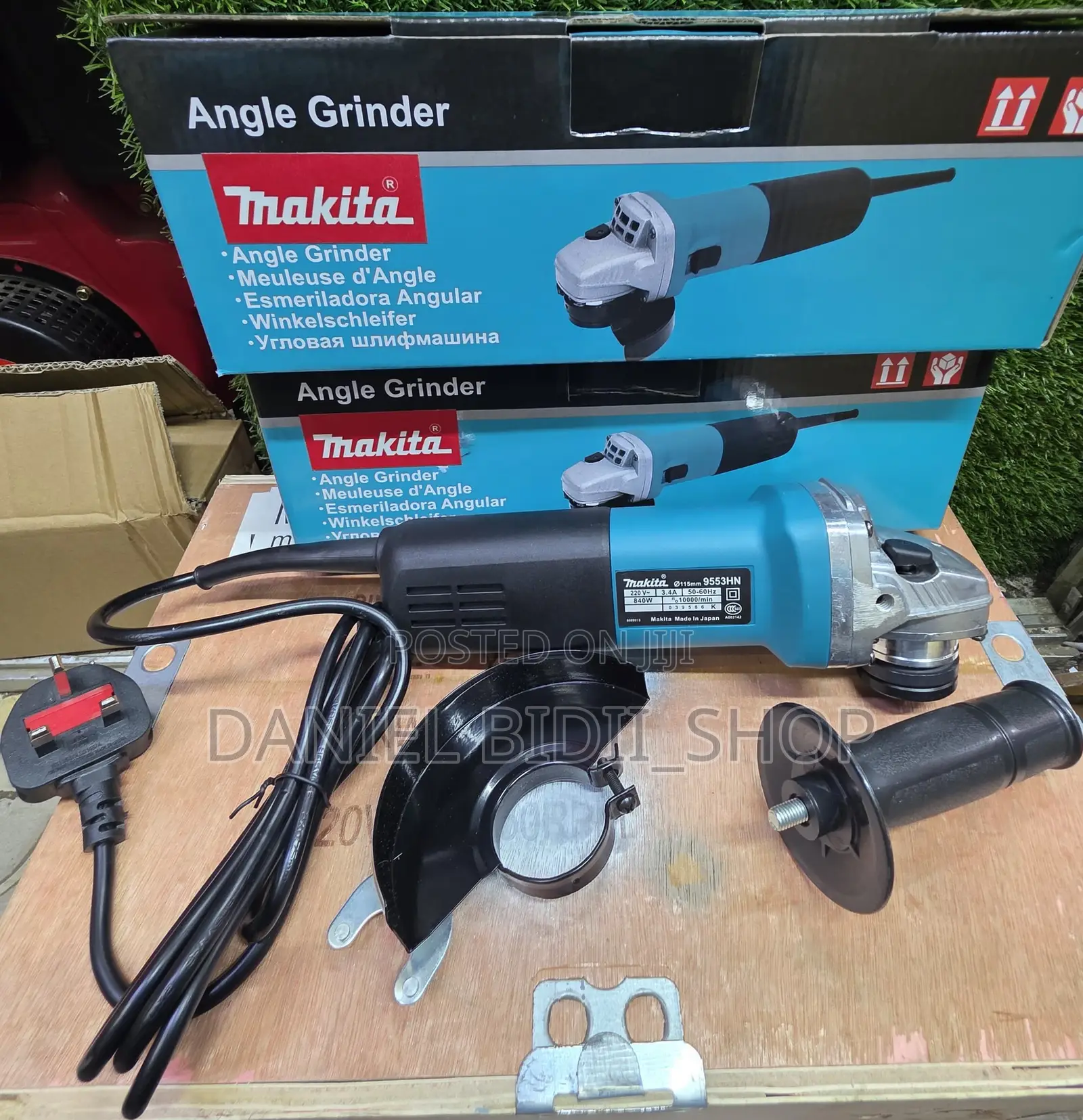 Makita Angle Grinder 4"