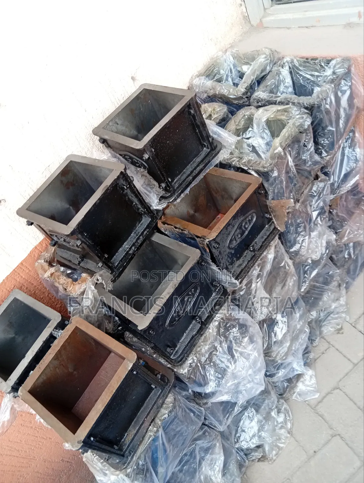 Laboratory Test Cubes Moulds