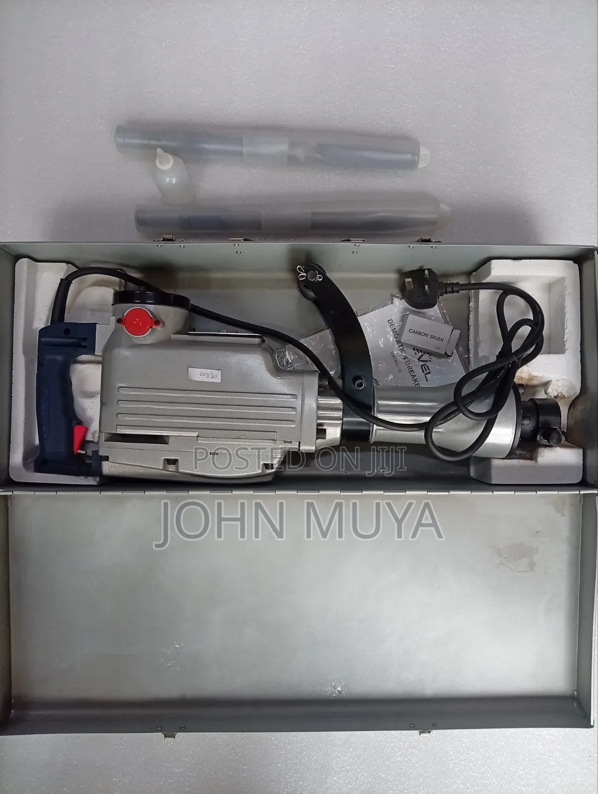 Dealers in Hand Tools/Demolition Breaker