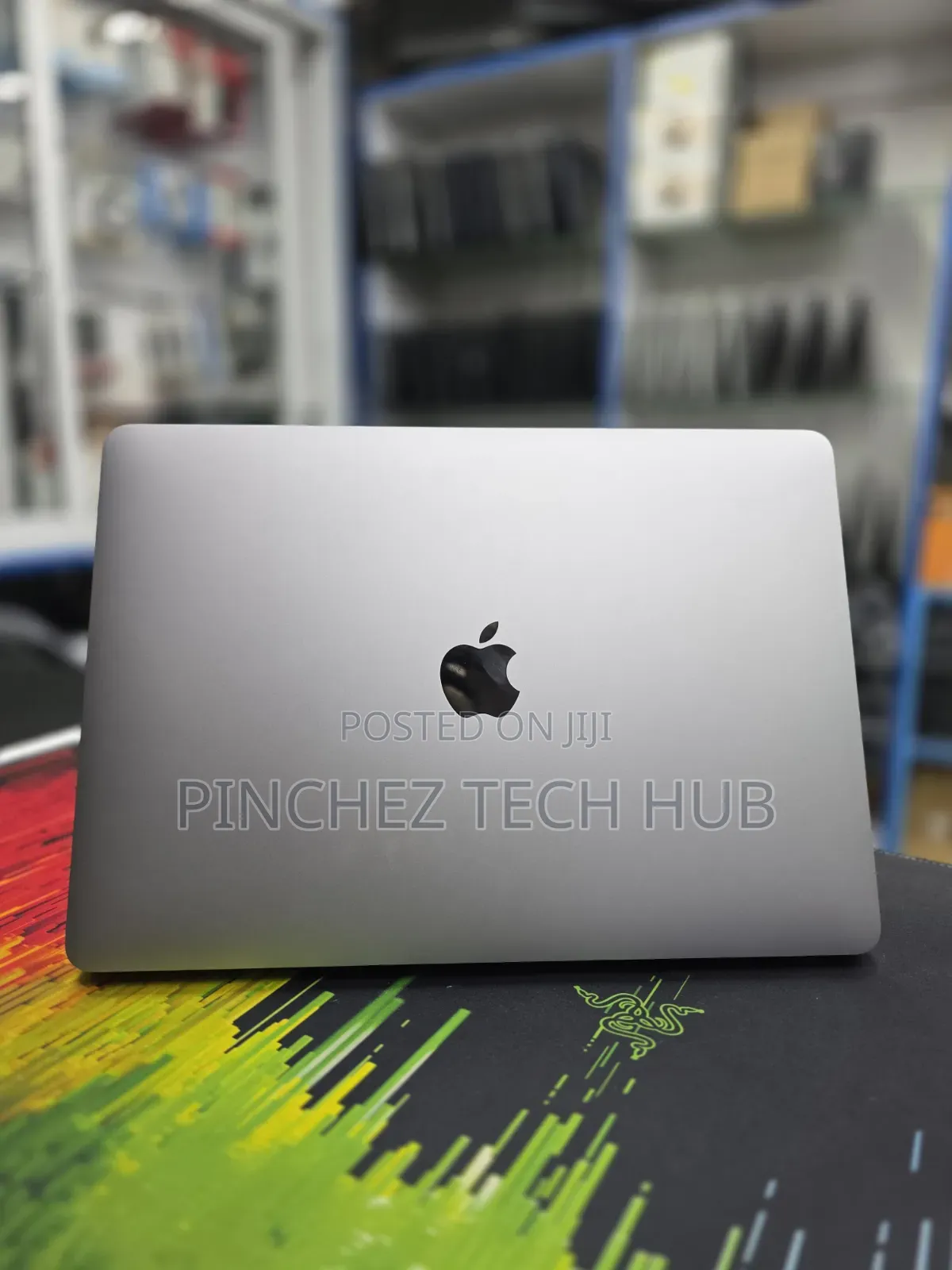Laptop Apple MacBook Air 2020 8GB Intel Core i5 SSD 256GB