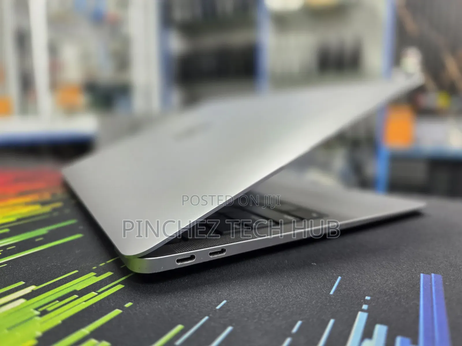 Laptop Apple MacBook Air 2020 8GB Intel Core i5 SSD 256GB