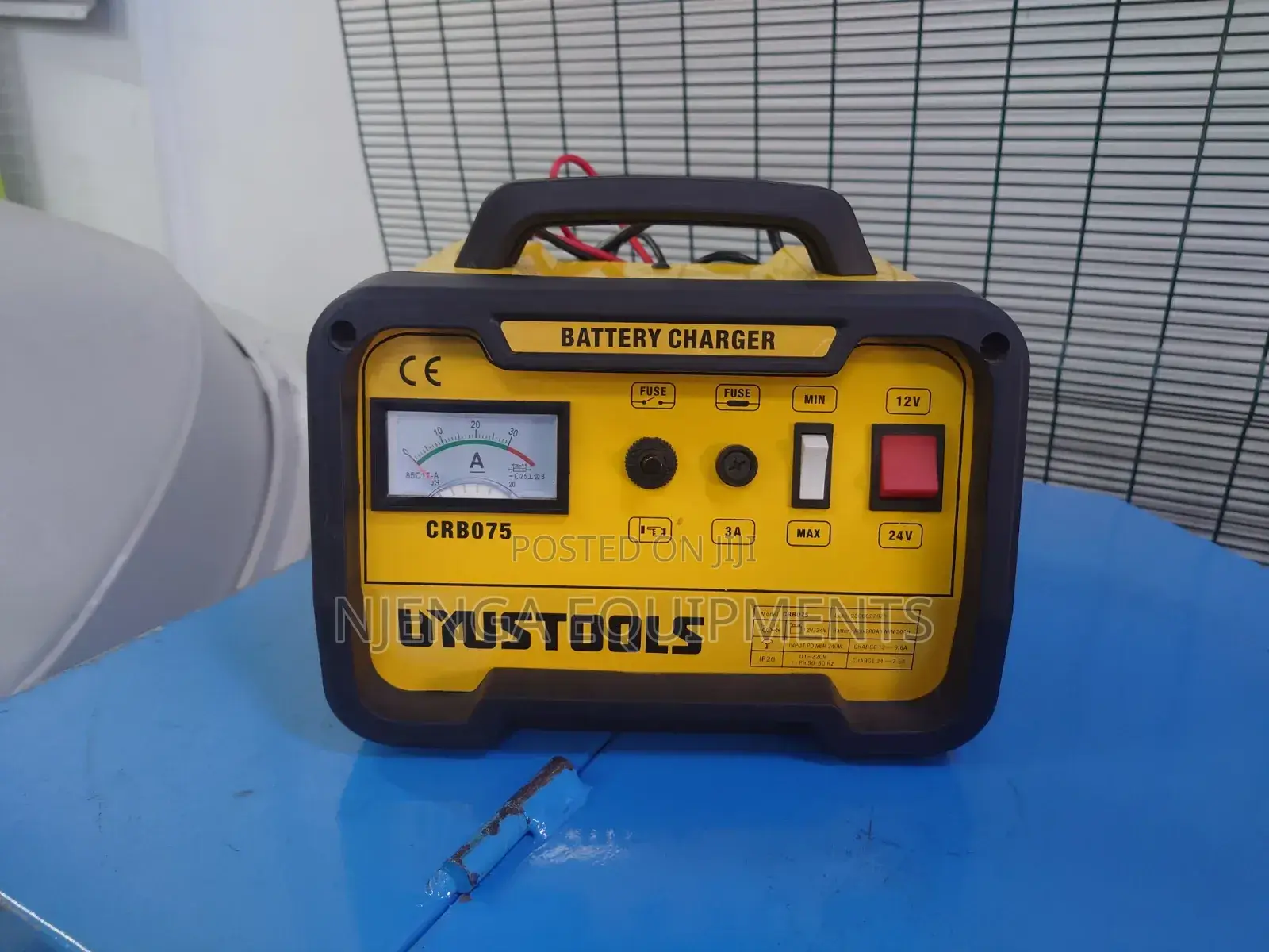 Battery Charger 12v 24v Uyustools