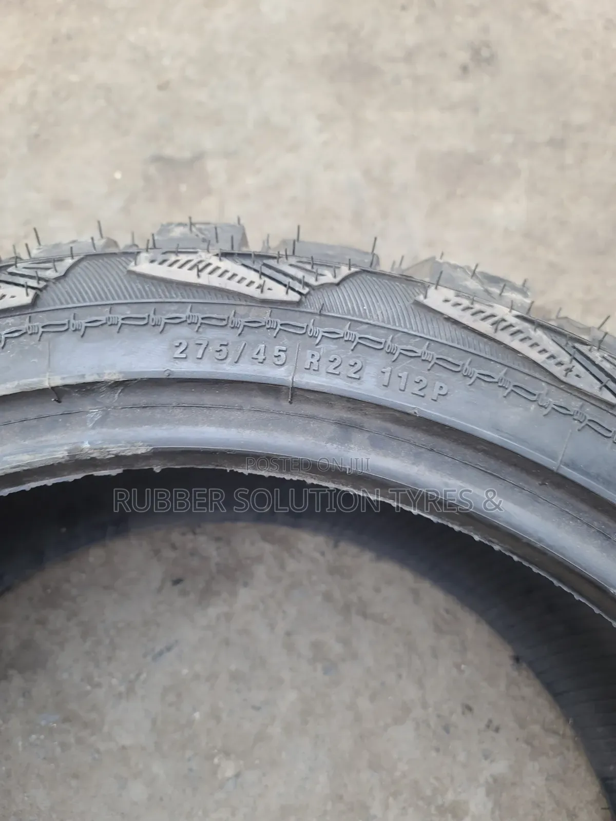 275 /45 R22 Accelera Tyres 112P M/T-01 Mud-Terrain Made in Indonesia