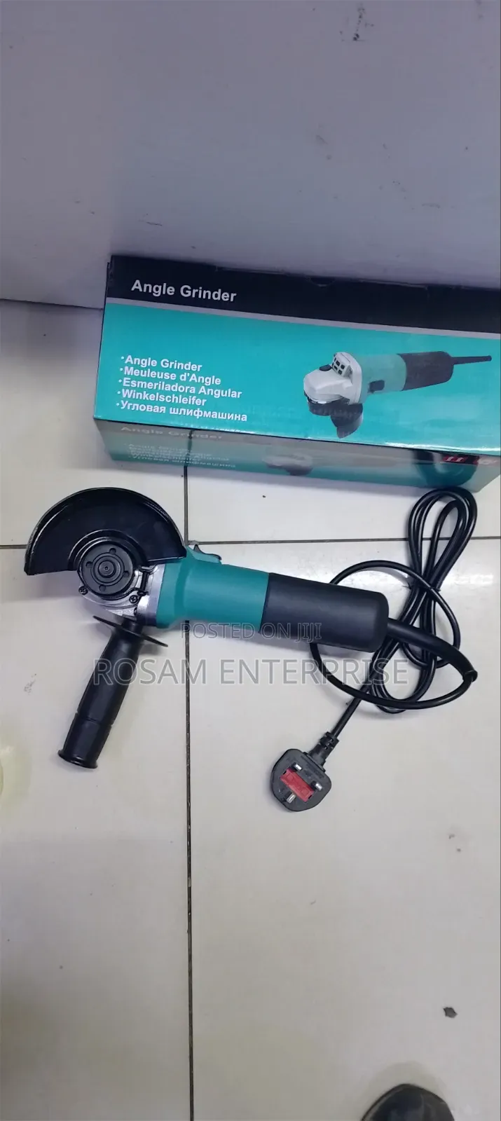 Makita 4.5" Angle Grinder