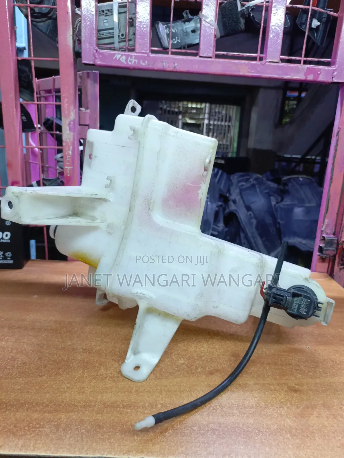 Toyota RAV4 New Model Washerbottle/Washertank