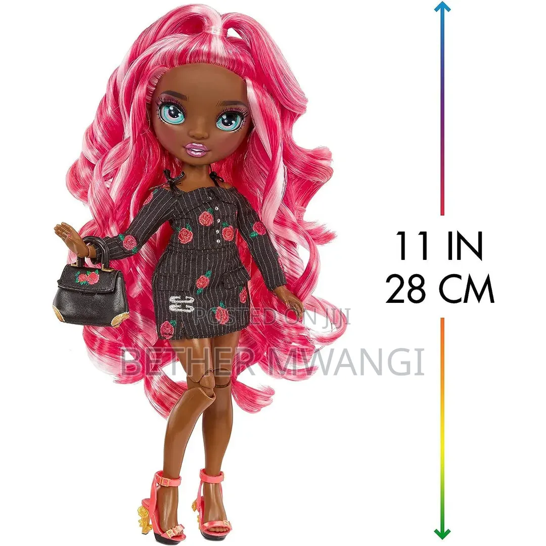 Rainbow High Fashion Doll - Daria Roselyn
