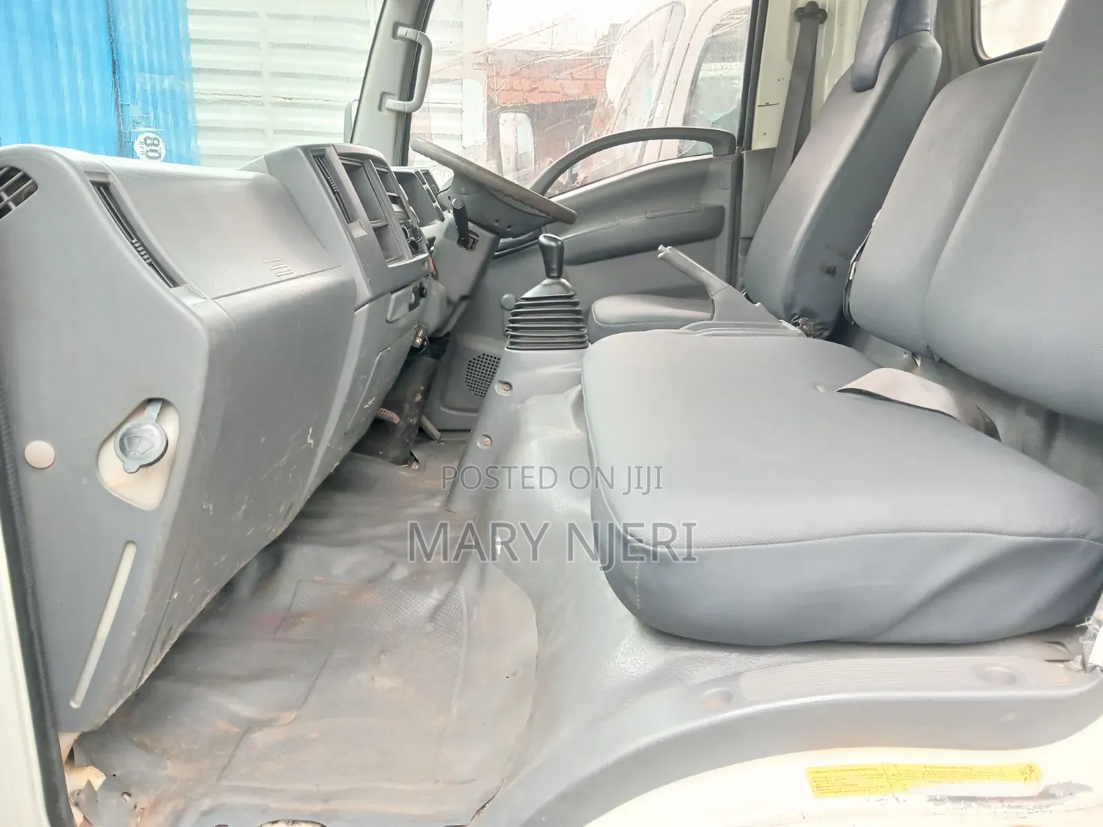 Isuzu NQR Close Body Truck,2022