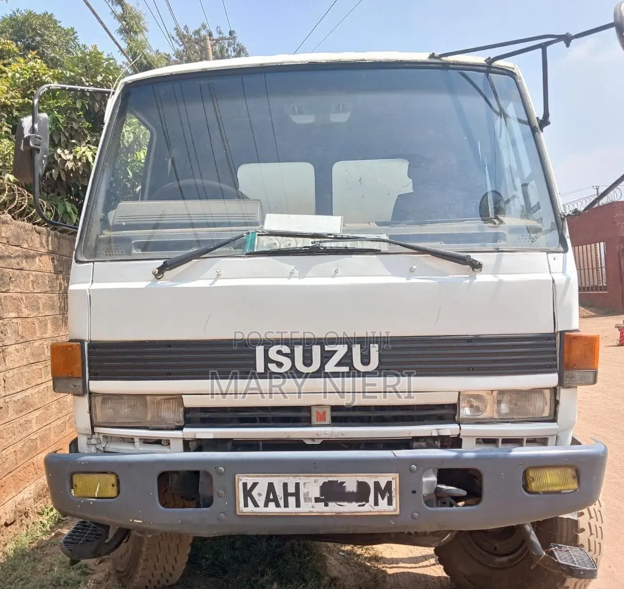 Isuzu Forward,tanker