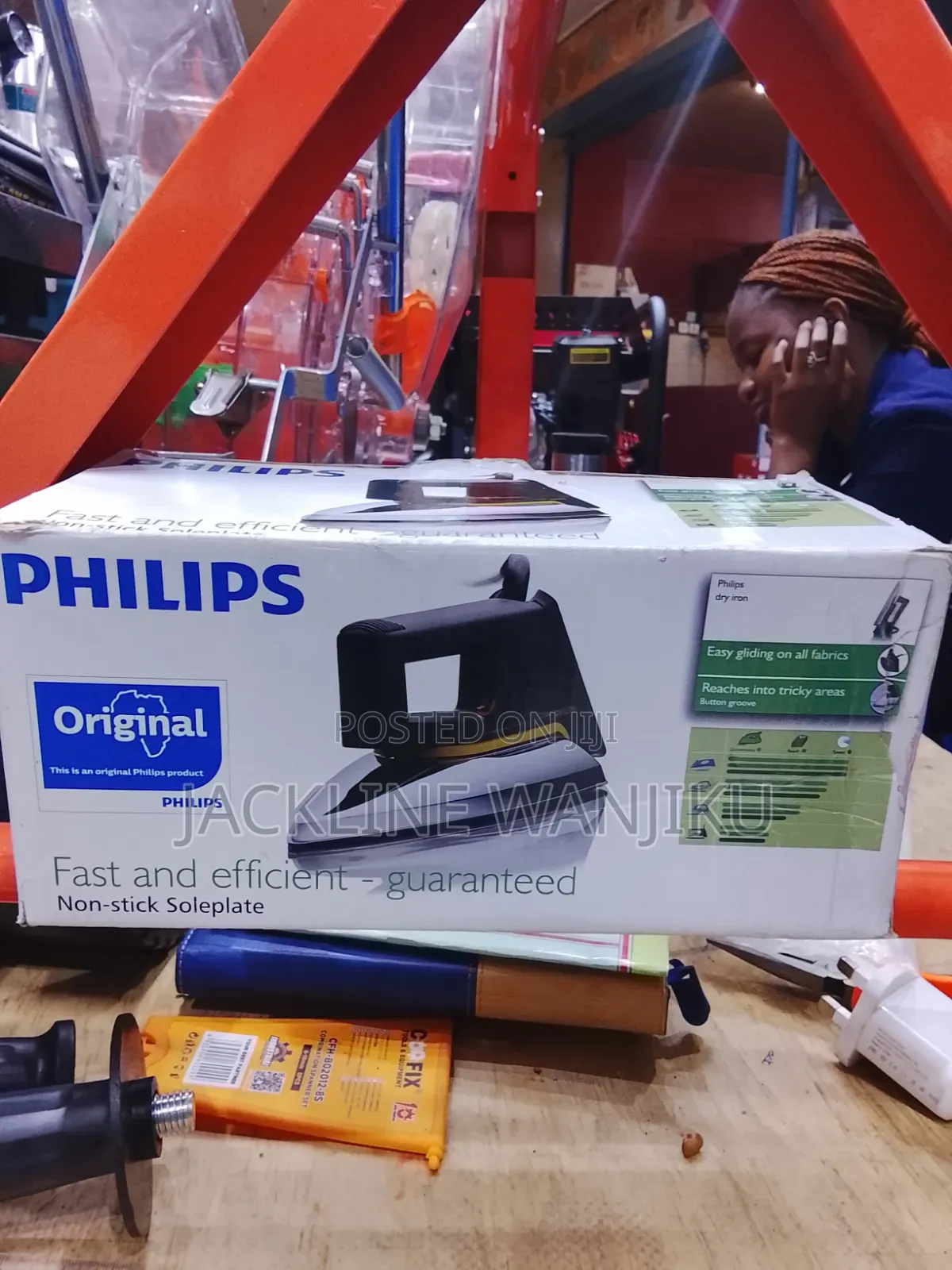 Fast and Efficient Non-Stick Soleplate Philips Dry Iron