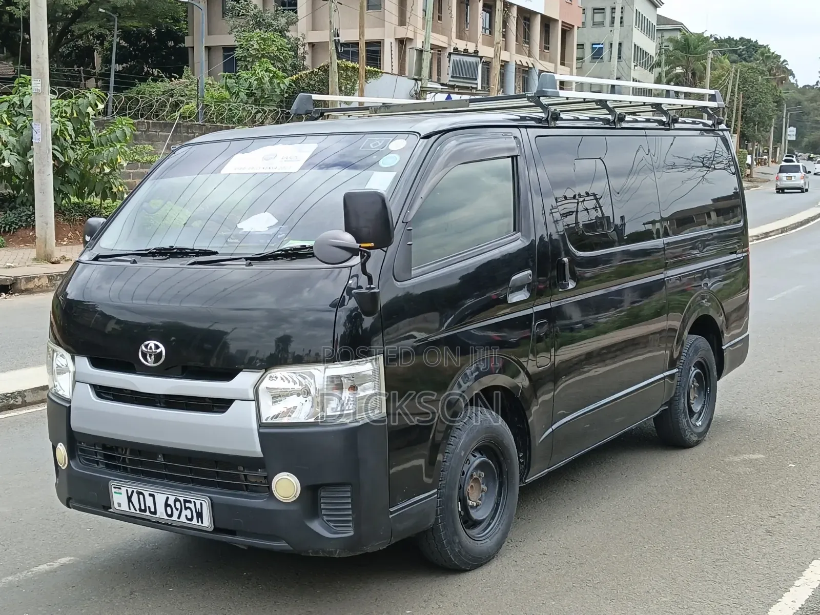 Toyota HiAce 2015 Black