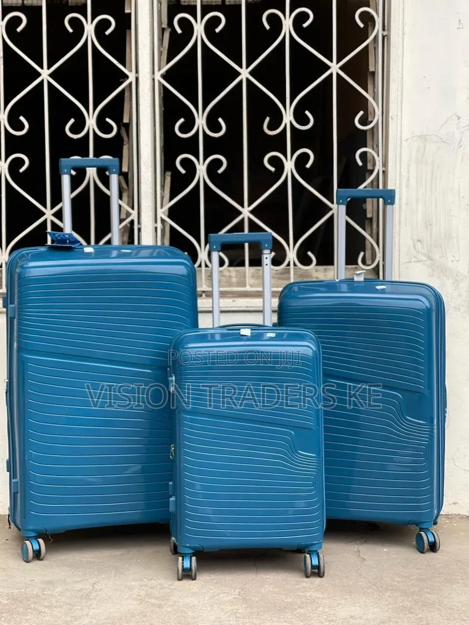 3 in 1 Unbreakable Double Zip Rubber Suitcase Set Double Compartment