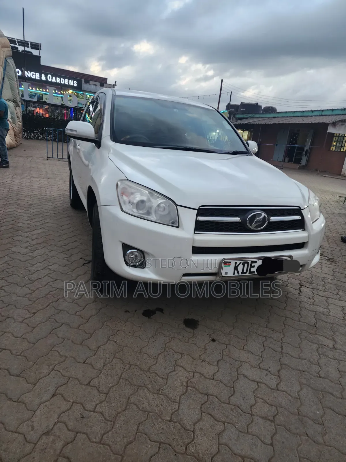 Toyota RAV4 2015 White