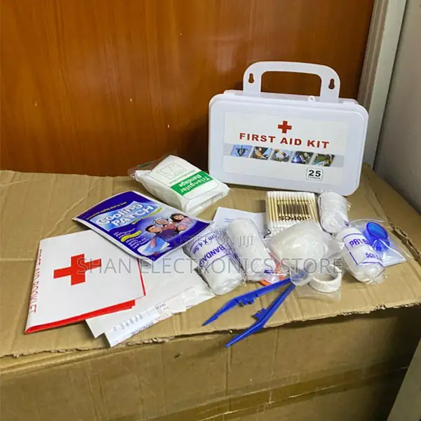High Quality 75-Piece Emergency First Aid Kit Designed