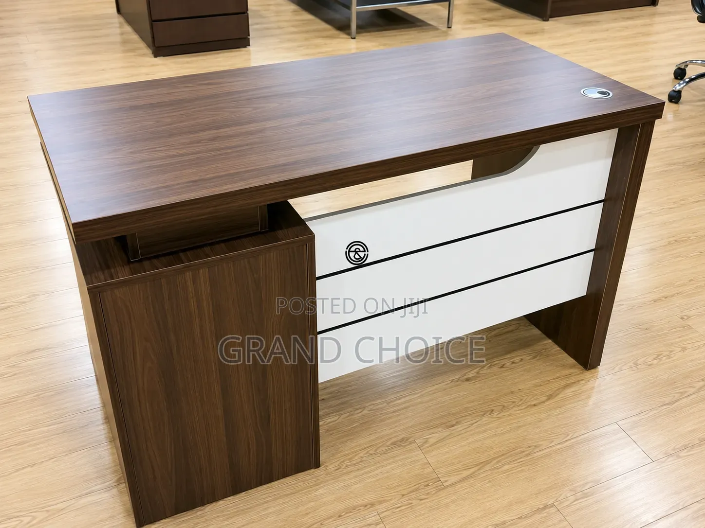 Modern 1.4m EXECUTIVE Desk