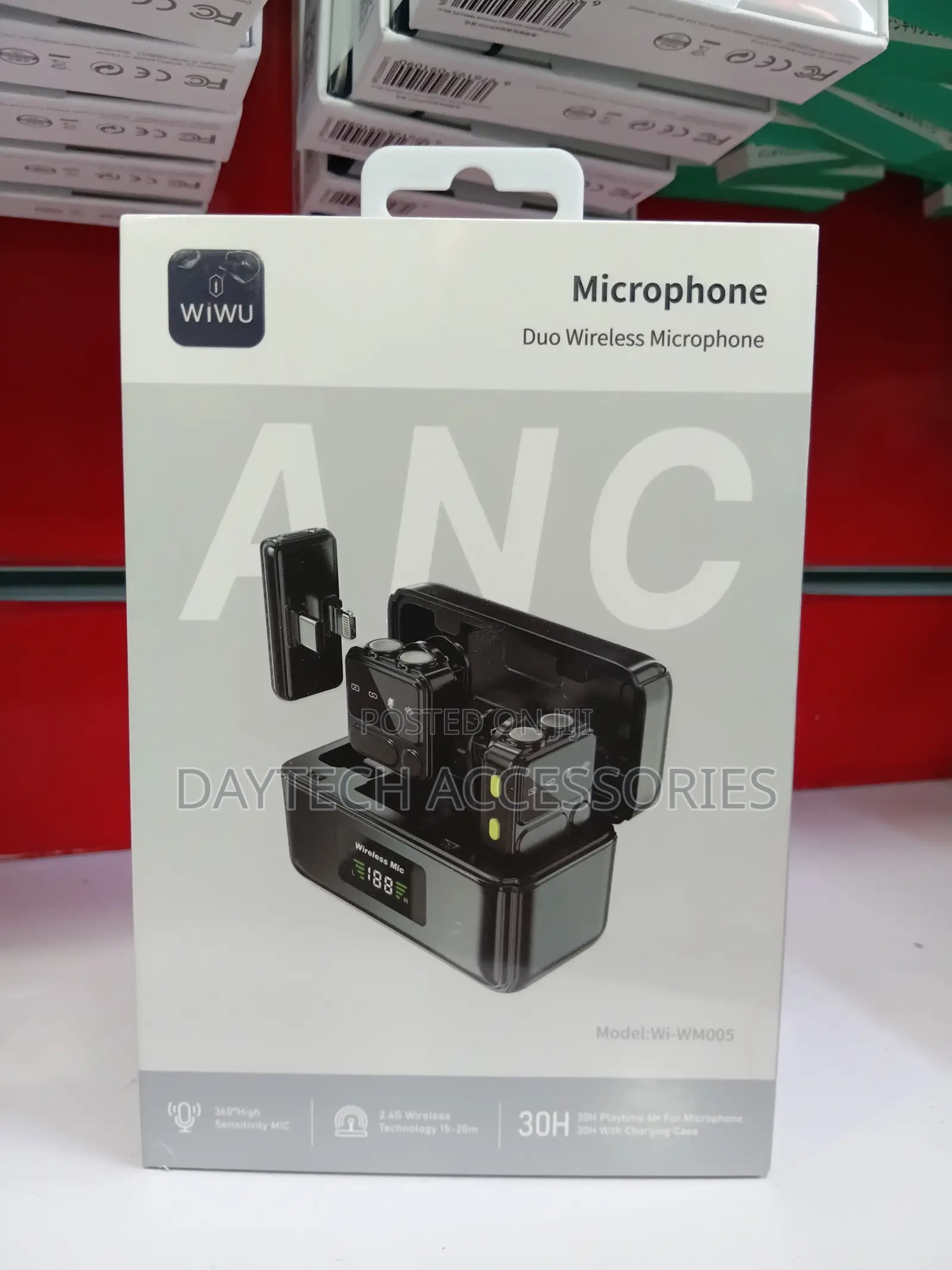 The WiWU Wi-Wm005 Duo Wireless Microphone.