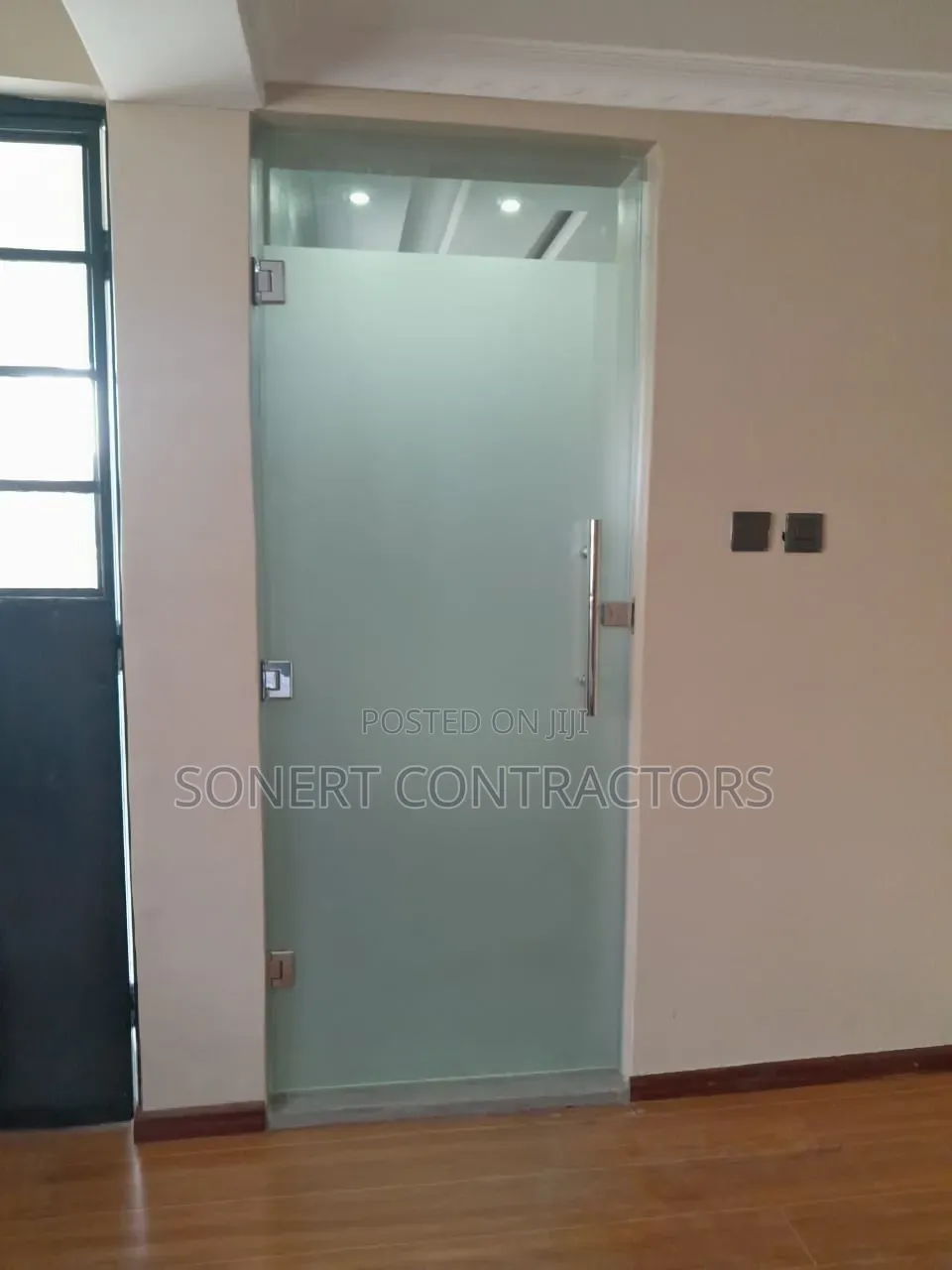 Trendy Toilet Frameless Bespoke Glass Door