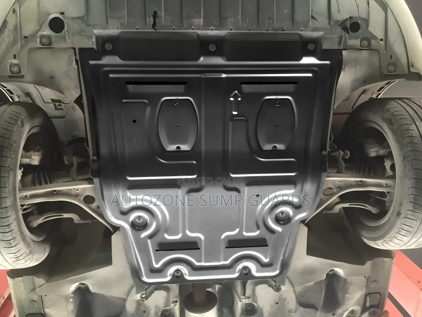 High Quality Engine Protector Skid Plate for Benz GLA a-Class W176