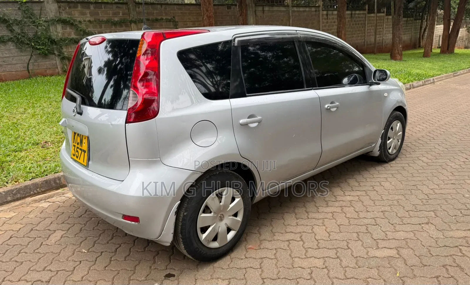 Nissan Note 2012 Silver