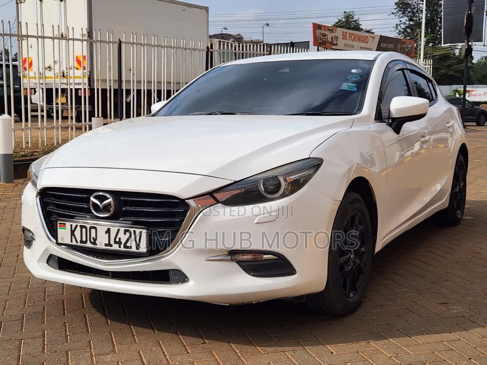 Mazda Axela 2017 Pearl