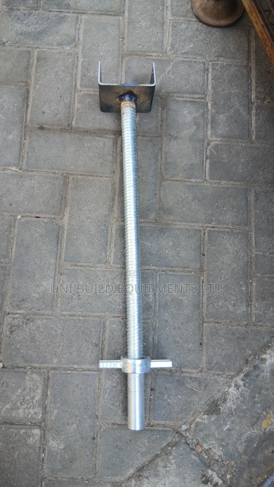 U-Head Jacks