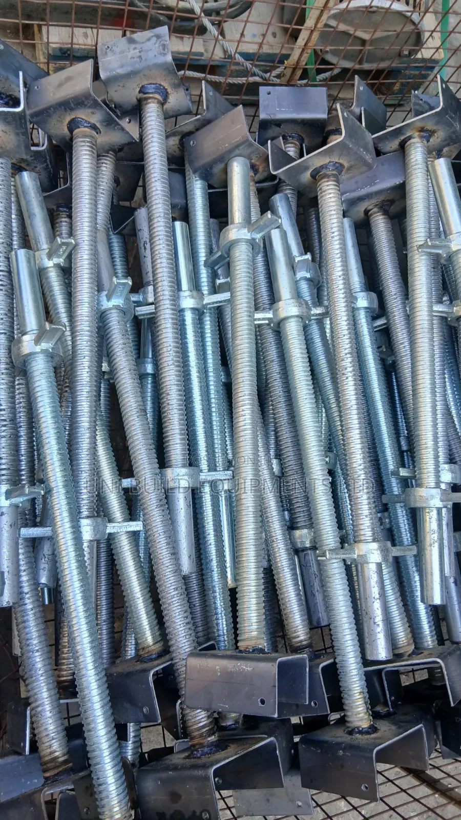 U-Head Jacks