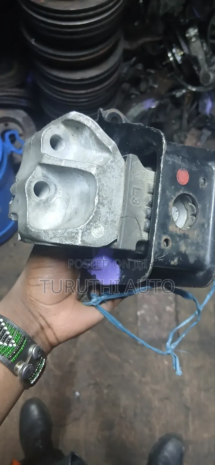 Engine Mounting for Passo