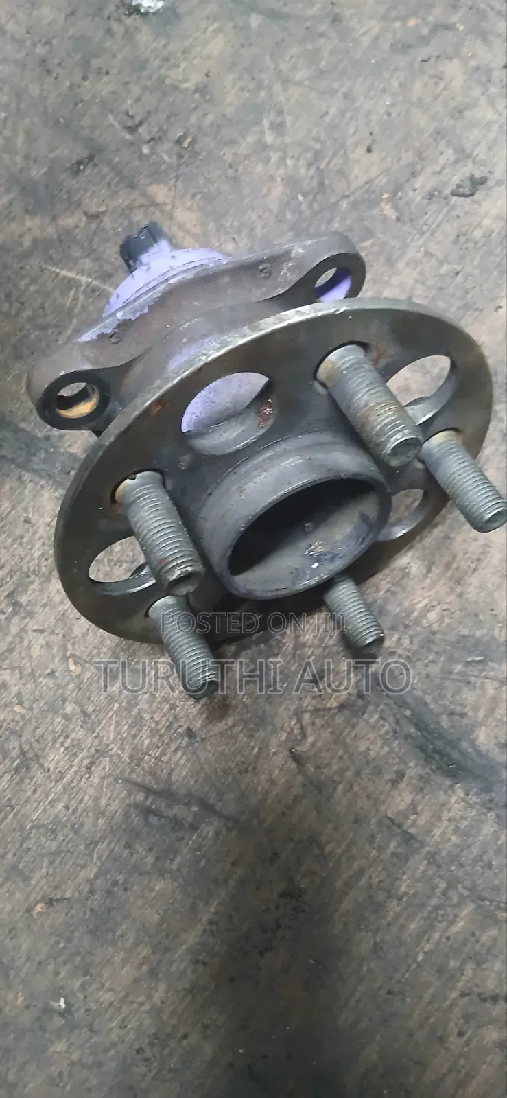 Rear Wheel Hub RACTIS