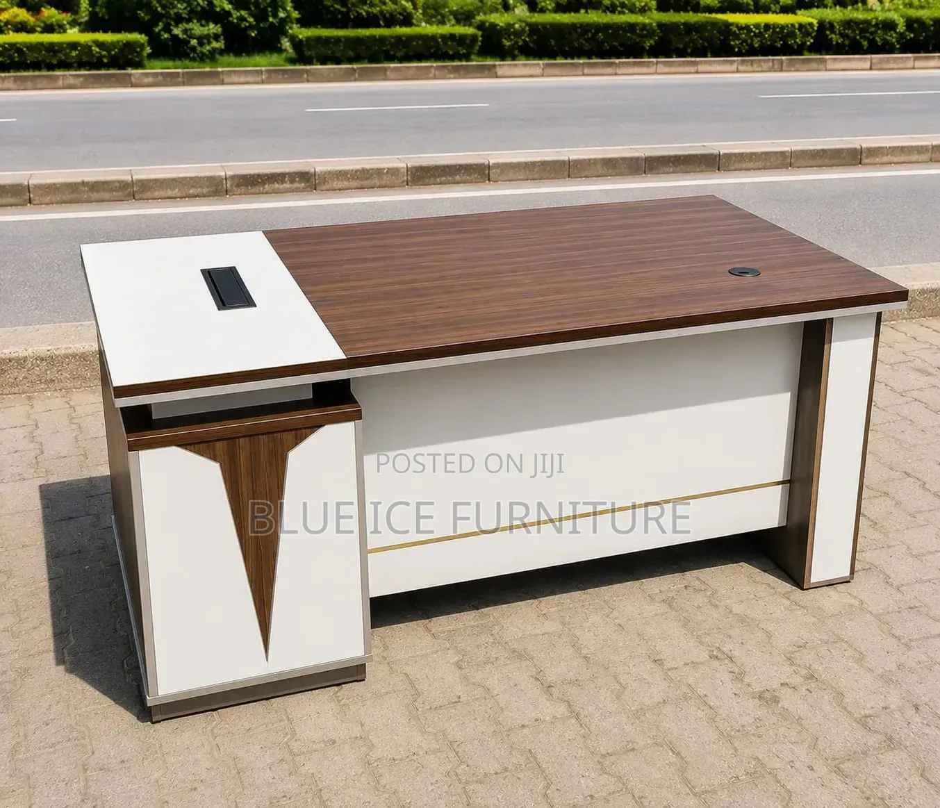 Premium Office Executive Desk With Cable Management Section