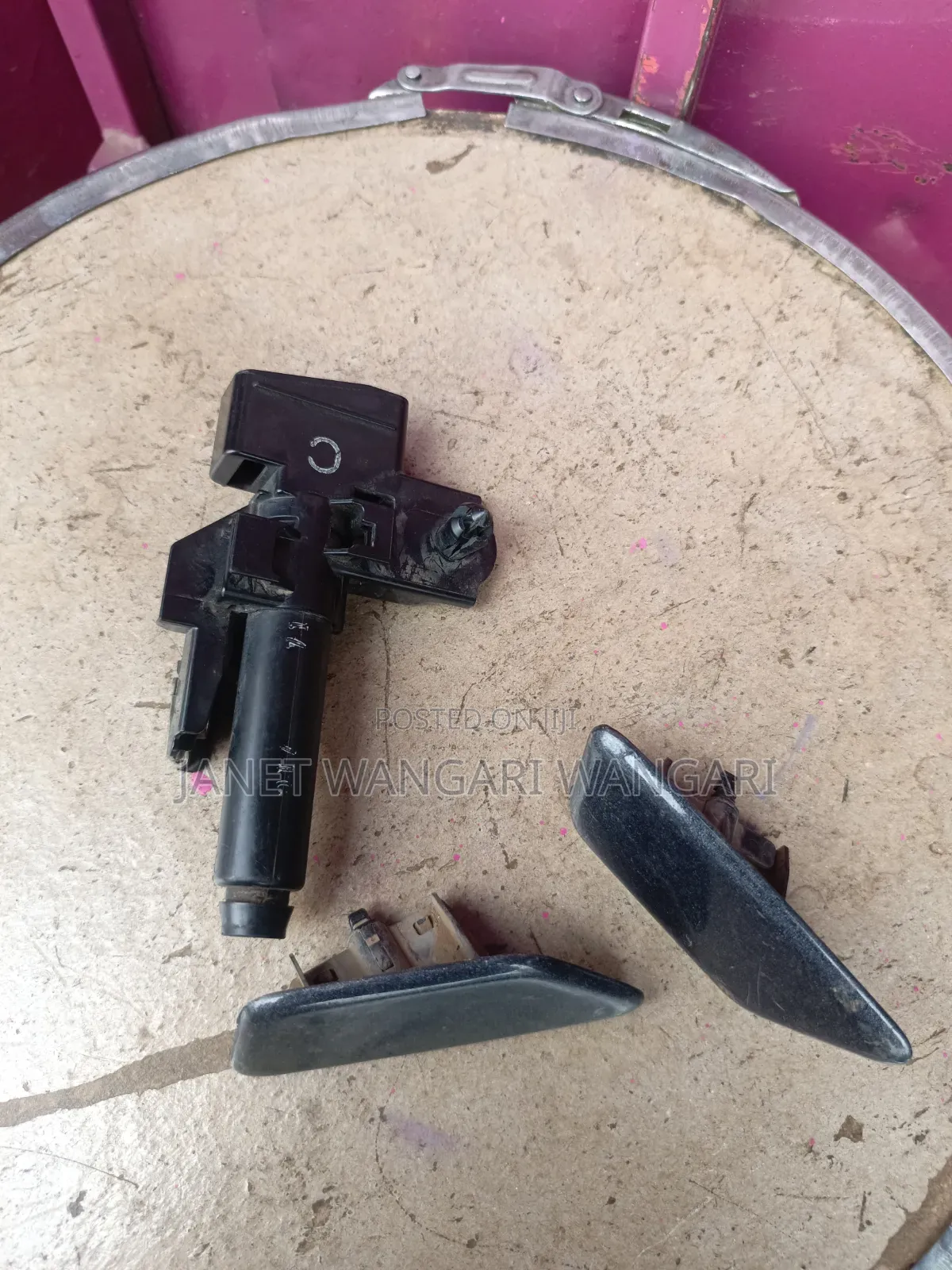 Complete Washerjet Nozzle for Subaru