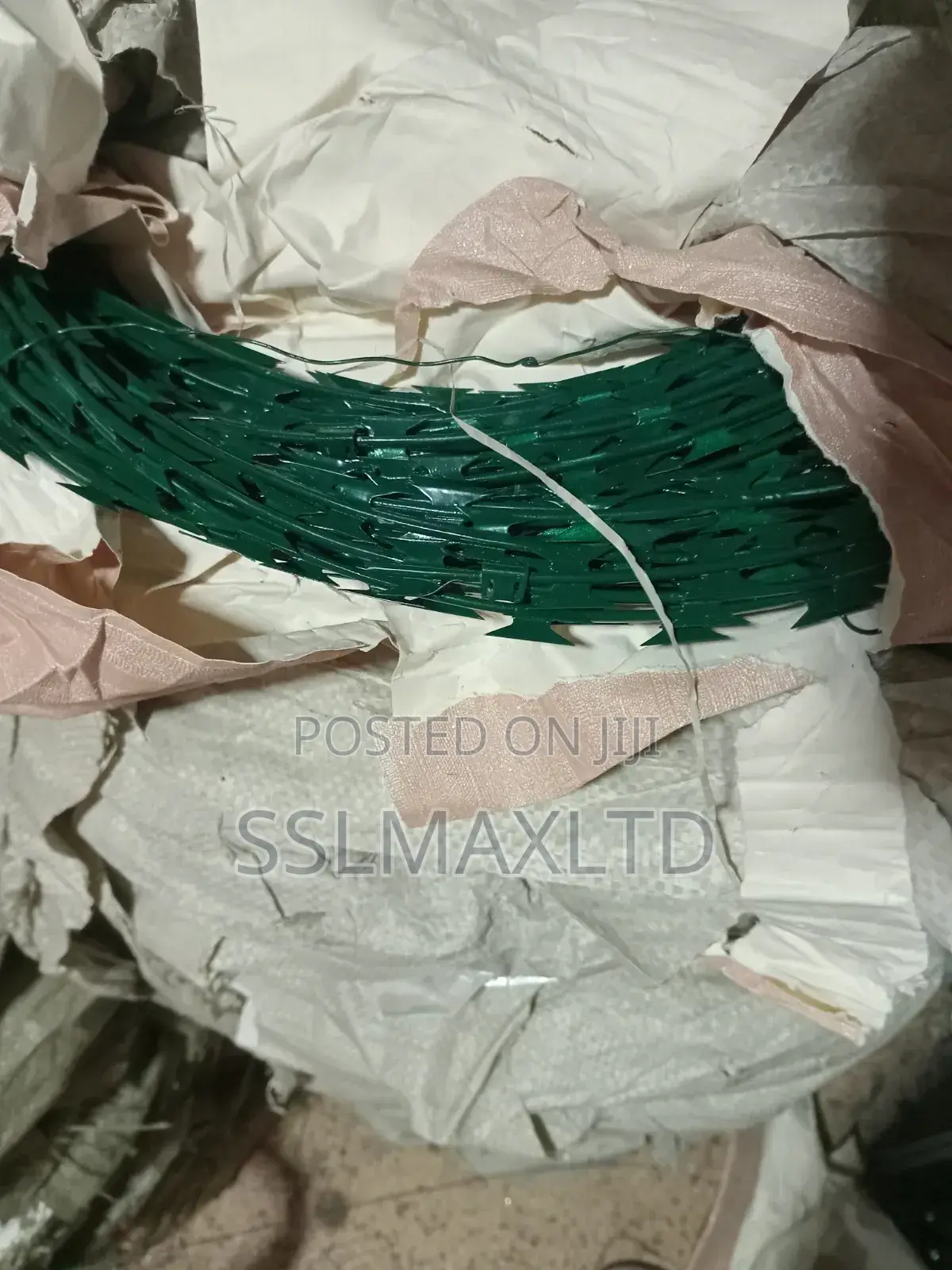 Fence Pure Green Razor Wire