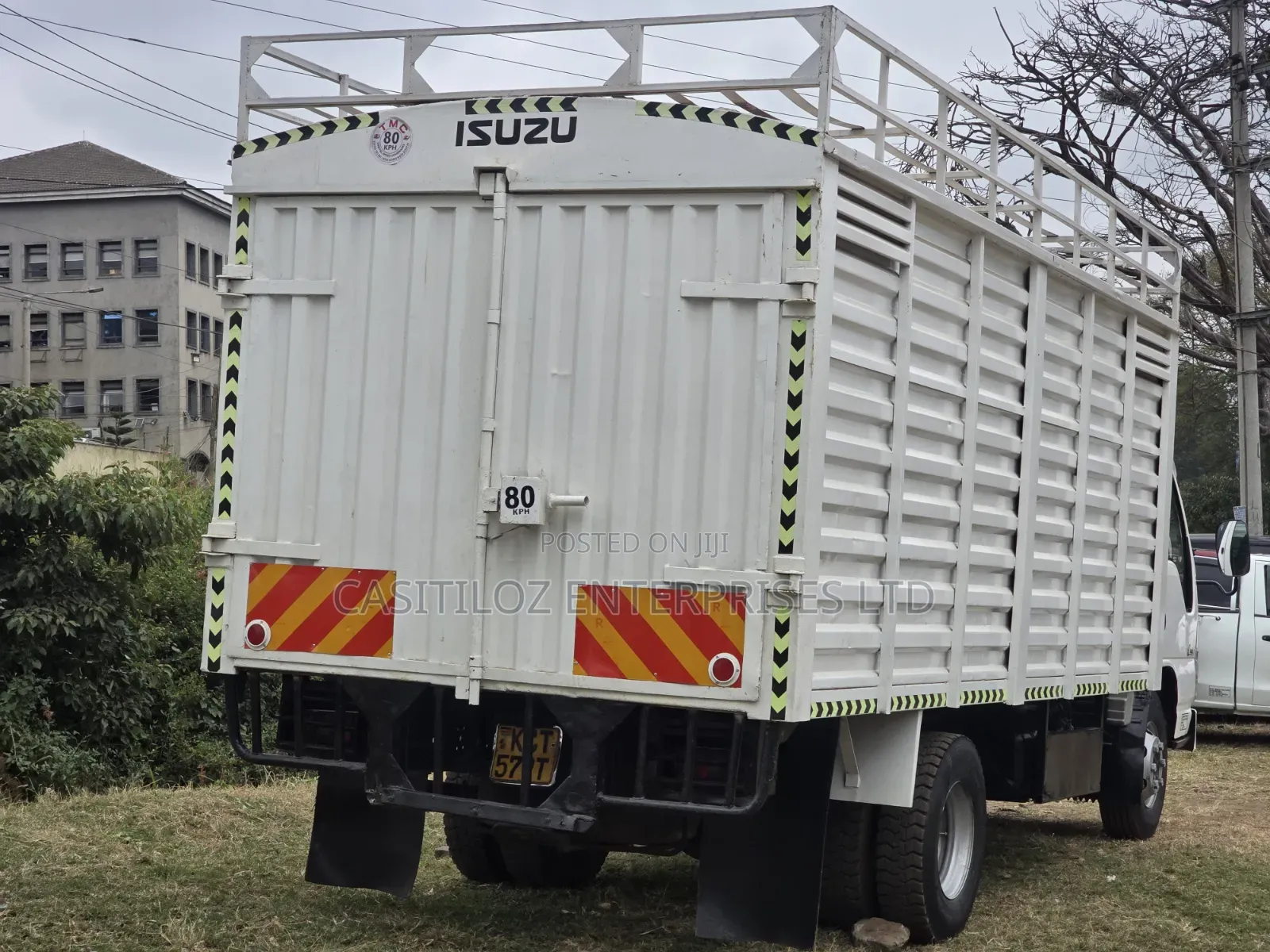 Isuzu NPR Truck