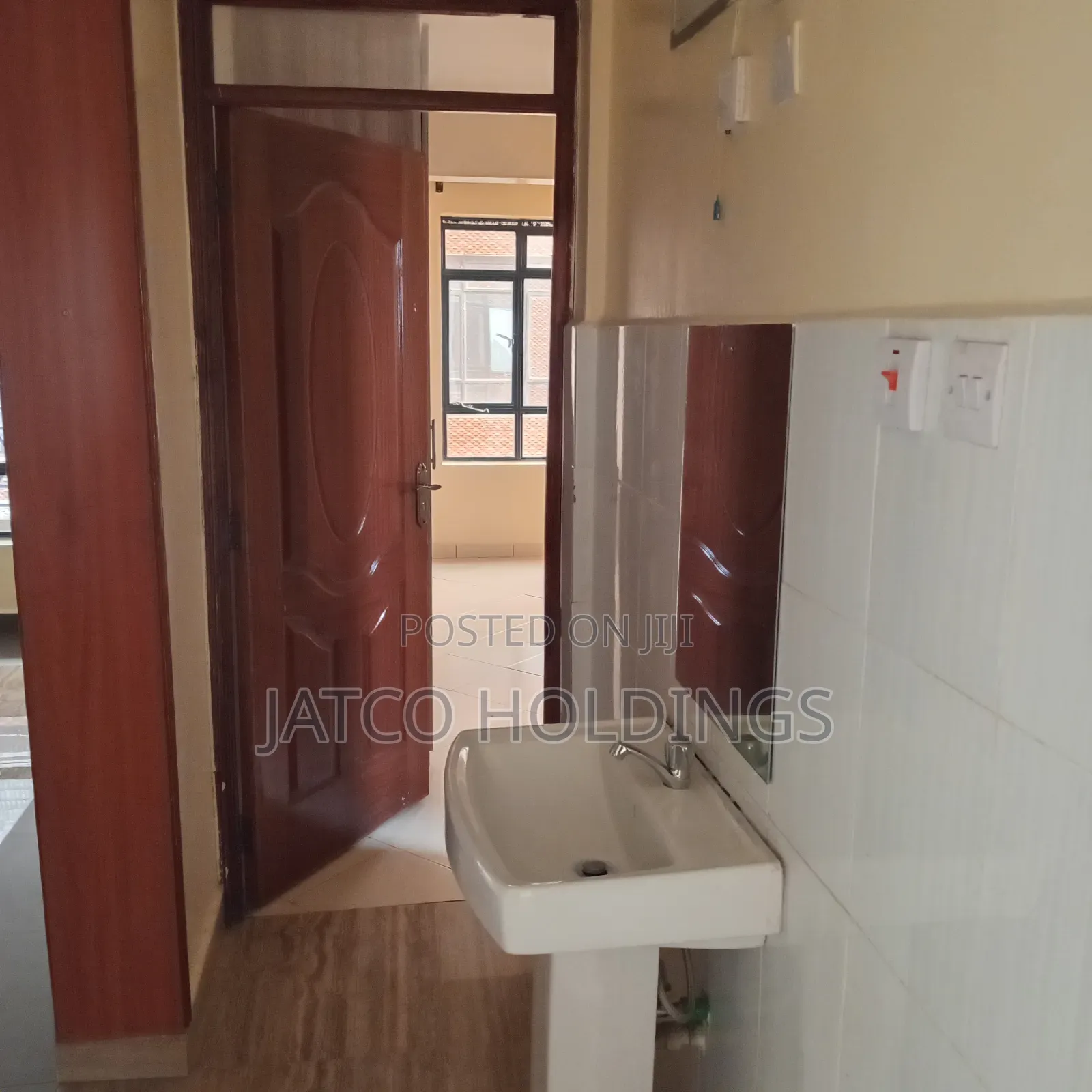 3bdrm Apartment in Muthaiga, Pangani for rent