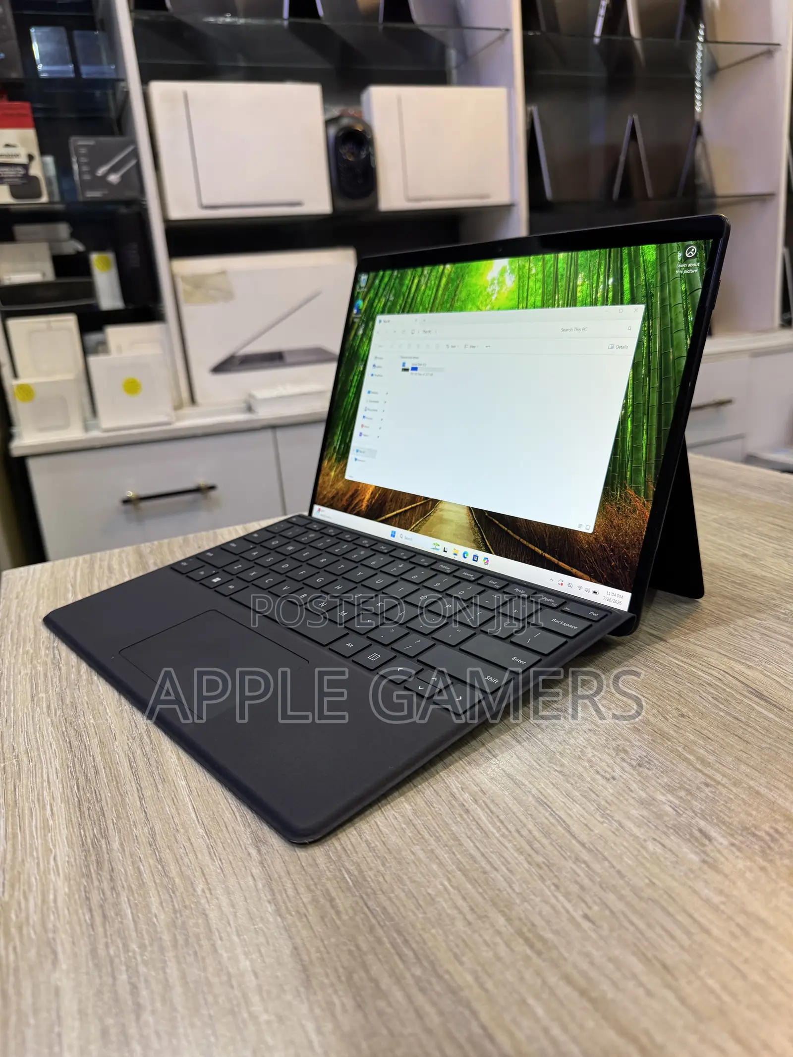 Microsoft Surface Pro X 16GB Qualcomm Snapdragon X Elite SSD 256GB