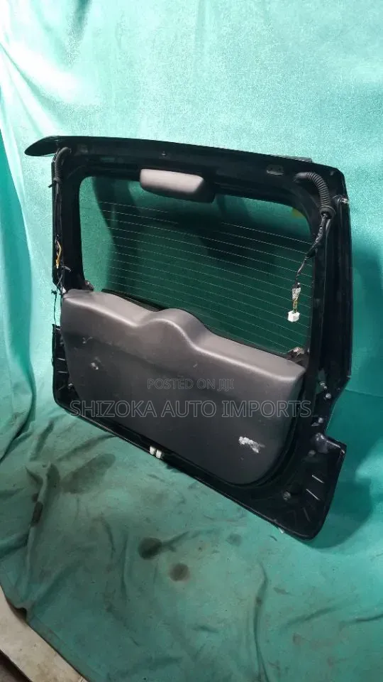 Tail Gate/Boot Suzuki Solio Ma15s 2012