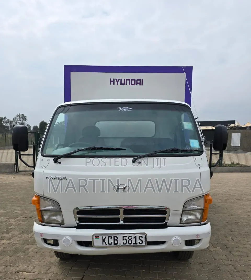 Hyundai Hd72