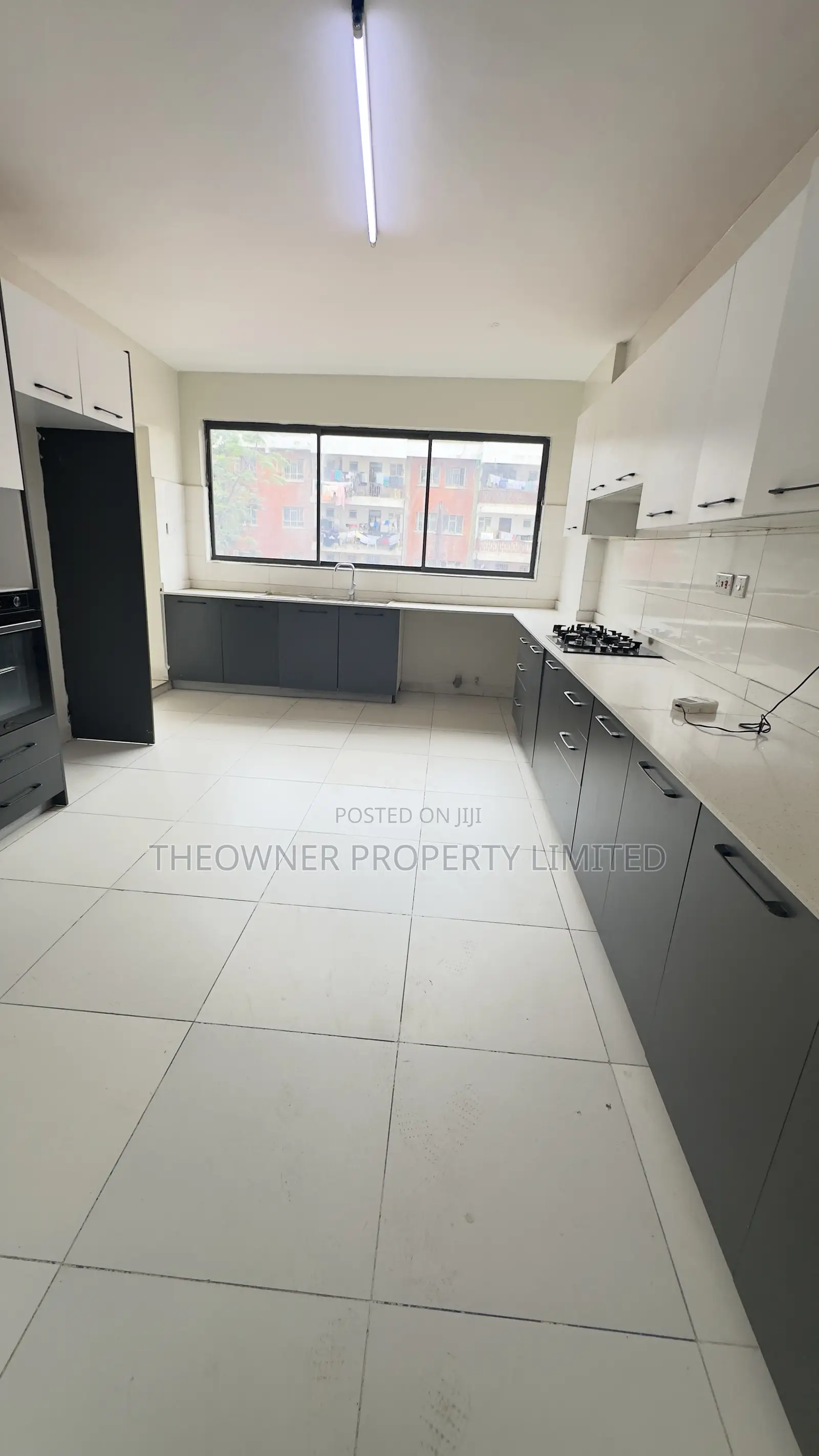 4bdrm Duplex in Parklands for rent