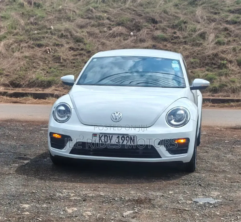 Volkswagen Beetle 2019 White