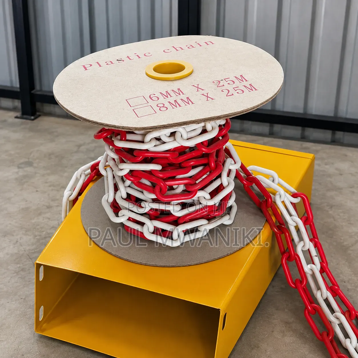 Red White Plastic Safety Barrier Chain – 6mm × 25m