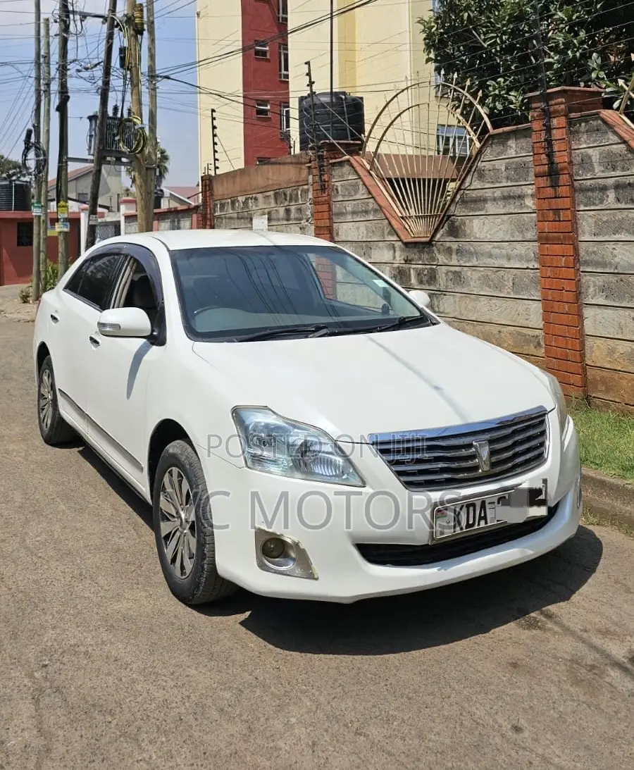 Toyota Premio 1.8 FWD 2013 White